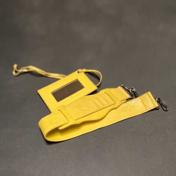 Balenciaga Giant City Floral Bouton D’or w/ Strap - Picture 7 of 8